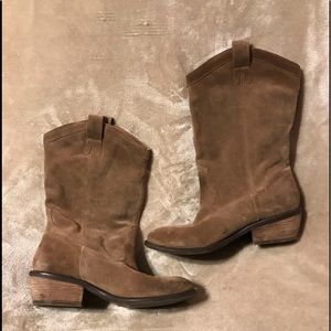 Jessica Simpson, Women’s Size: 8 1/2 Boots